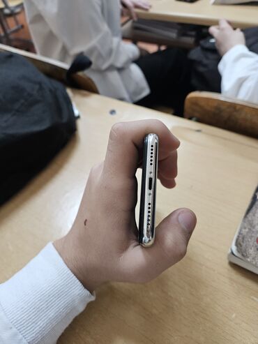 Apple iPhone: IPhone X, 256 GB, Ağ, Simsiz şarj, Face ID -da lalafo.az — 6 Apple iPhone: IPhone X, 256 GB, Ağ, Simsiz şarj, Face ID — 6