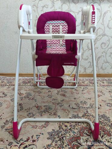 детские вещи от 0 до 1: MAMALOVE yelləncək masa bir yerde