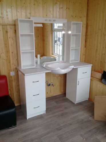 вешалки для одежды напольные оригинальные: Kisi Salonu Mebel Destlerinin Satisi ve Sifarisi Təşkil olunur