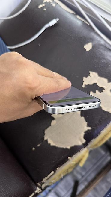 Уюлдук телефондор жана аксессуарлар: IPhone 15 Pro MAX единственное крышку менял а так все родное титановый — 3