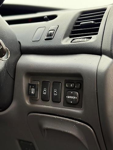 Toyota: Toyota Estima: 2004 г., 2.4 л, Автомат, Газ, Минивэн — 7