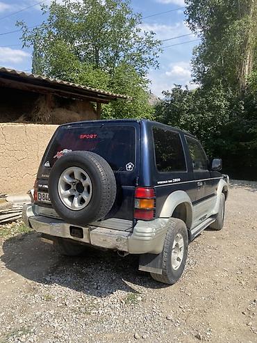 2 4 д: Mitsubishi Pajero: 1993 г., 2.5 л, Механика, Дизель, Внедорожник — 4