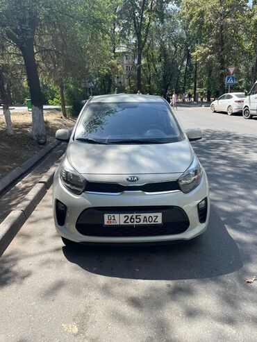 самая дешевая машина в бишкеке: Kia Morning: 2017 г., 1 л, Автомат, Бензин, Хэтчбэк