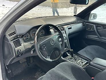 Mercedes-Benz: Mercedes-Benz : 2001 г., 5.5 л, Автомат, Бензин, Седан at lalafo.kg — 8 Mercedes-Benz: Mercedes-Benz : 2001 г., 5.5 л, Автомат, Бензин, Седан — 8