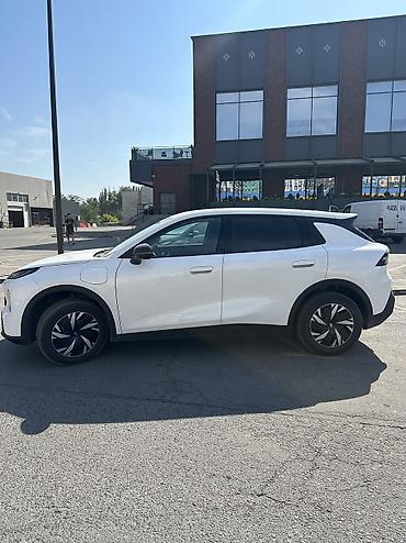 changan q05 pro: Changan Qiyuan Q05: 2026 г., Автомат, Электромобиль, Кроссовер — 4