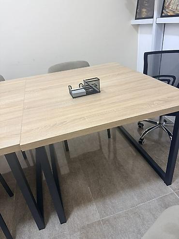 ofis stolu: Ofis/iş masası – lamınat üstlü, metal çərçivəli - Ölçülər: 1200 x — 2