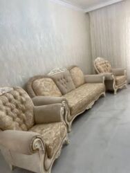 Divan və kreslo dəstləri: İşlənmiş, Divan, 2 kreslo