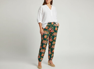 Women's Pants: Esmara, Material trousers for women, size 2XL