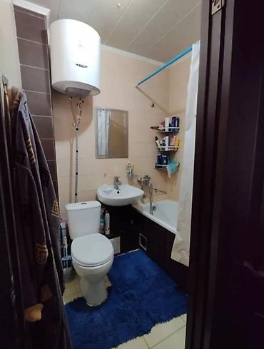 104: 3 комнаты, 60 м², 4 мкр 104 серия, 4 этаж — 4
