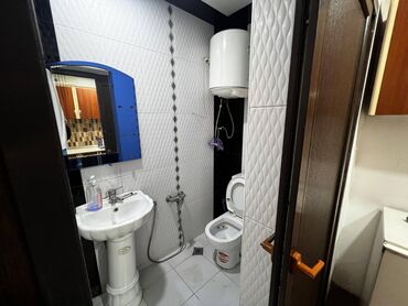 Digər kommersiya daşınmaz əmlakı: Nərimanov rayonu, Nərimanov metrosu, Çin restoranı yaxınlığında, ümumi — 17