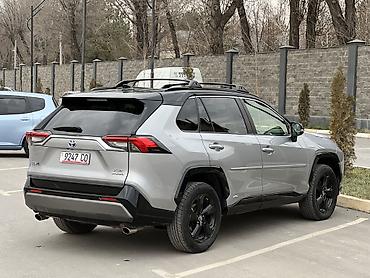 Toyota: Toyota RAV4: 2019 г., 2.5 л, Гибрид — 7