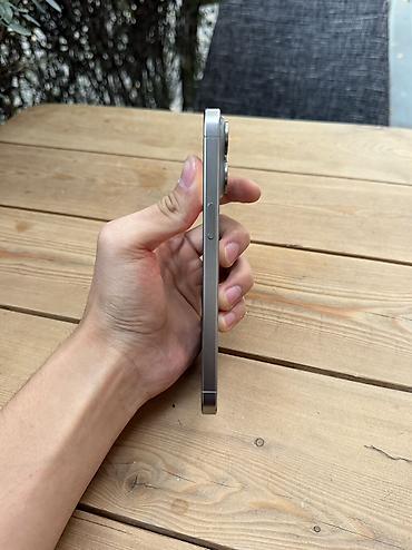 iphone sr: IPhone 15 Pro Max, Б/у, 512 ГБ, Natural Titanium, 90 % — 4