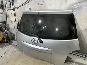 235 85 16: Крышка багажника Toyota, Б/у, Оригинал — 1