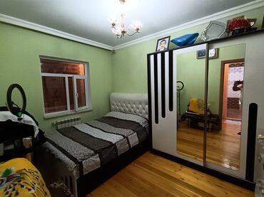Həyət evləri və villaların satışı: 3 otaqlı, 6 kv. m, Kredit yoxdur, Orta təmir — 23