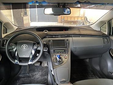 highlander 2: Toyota Prius: 2011 г., 1.8 л, Вариатор, Гибрид, Хэтчбэк — 5