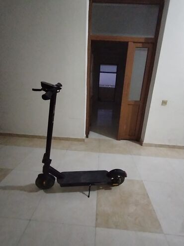 электросамокат баку: Yeni Elektrik samokat 8", > 1000 Vt, 16 - 25 km/s, Ünvandan götürmə, Ödənişli çatdırılma