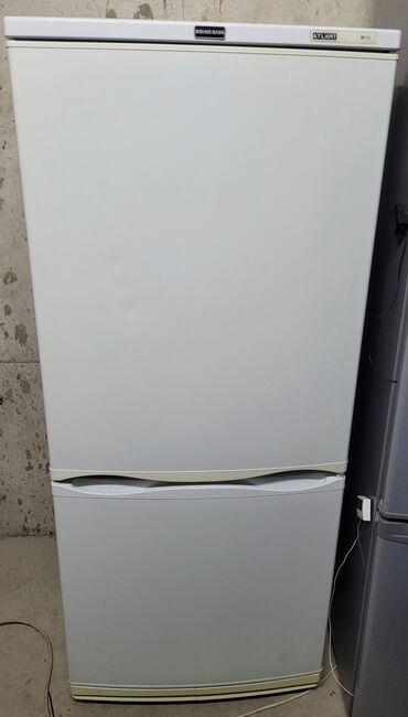 термо холодильник: Холодильник Atlant, Б/у, Двухкамерный, De frost (капельный), 60 * 150 * 60