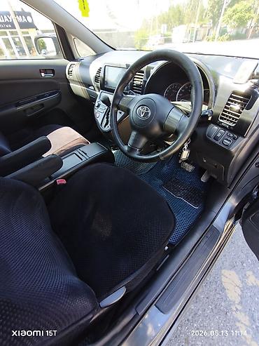 e34 4 4: Toyota WISH: 2003 г., 1.8 л, Автомат, Бензин, Универсал — 3