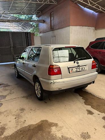 Volkswagen Golf: 1997 г., 2 л, Автомат, Бензин, Седан — 2