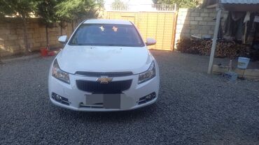 500 azn masin satilir: Chevrolet Cruze: 1.4 l | 2011 il 3019452 km Sedan