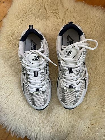 new balance: New Balance 530 qaçış ayaqqabıları - Ölçü: US 6 / UK 5.5 / EU 38.5 / — 2