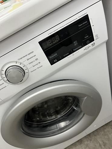 den 8: Стиральная машина LG с фронтальной загрузкой, загрузка до 6.5 кг — 3