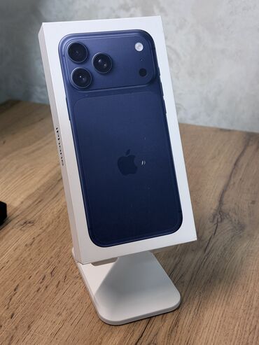 Apple iPhone: IPhone 17 Pro Max, Новый, 512 ГБ, Оранжевый, Кабель, Коробка, 100 % — 7