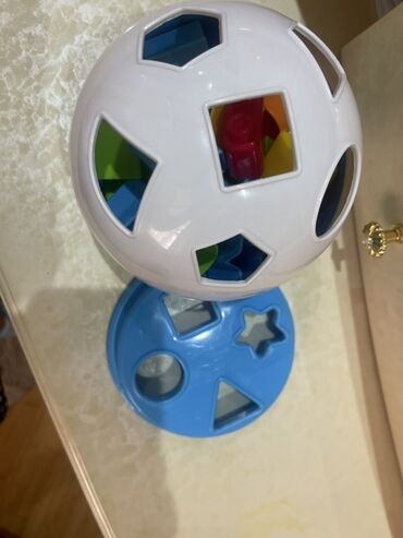 Oyuncaqlar: Uşaq üçün forma çeşidləmə oyuncağı – plastik top və müxtəlif rəngli — 8