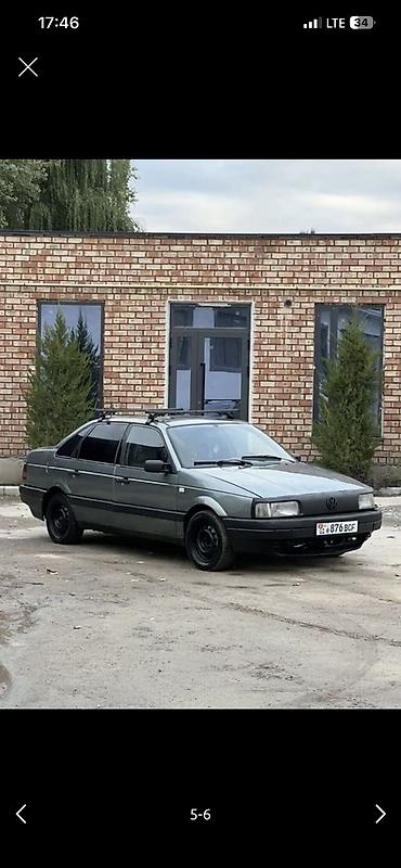 audi a3 2018: Volkswagen Passat: 1988 г. — 1