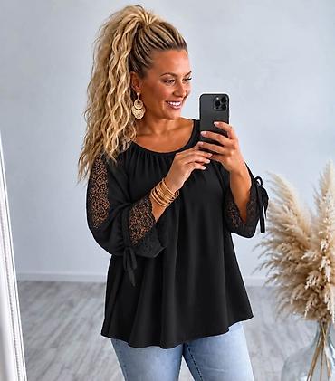 katrin košulje: 10. Košulja za punije
XL 2XL 3XL 
Cena : 2.600 dinara H — 6