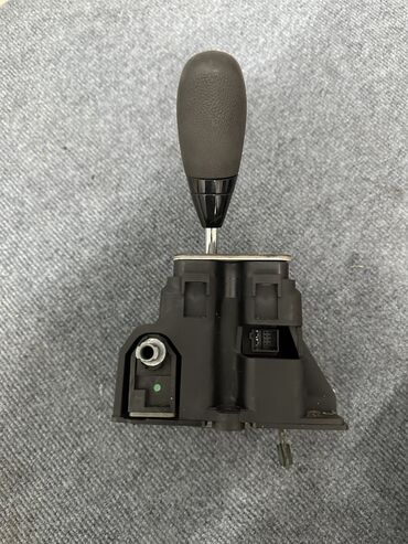 Другие детали КПП и трансмиссии: Продается кулиса от Mercedes Benz W210 Магазин Авторазбор.kg Адрес — 7