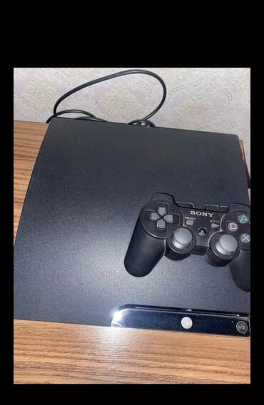 PS3 (Sony PlayStation 3): Playstati̇on satilir . Yeni̇ təmi̇zləni̇b i̇deal vəzi̇yyətdə