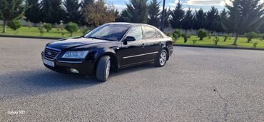 Hyundai: Hyundai Sonata sedan – qara rəng, 4 qapı, arxa ötürücülük anteni — 10