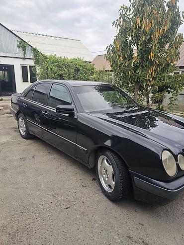 x class: Mercedes-Benz E-Class: 1996 г., 2.3 л, Механика, Бензин, Седан — 5