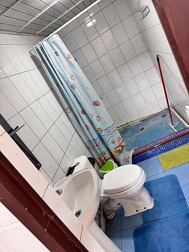 Продажа барачных домов: 🏡 Продаётся уютный дом в Рабочем городке ✨ 📍 Локация — прямо напротив — 22