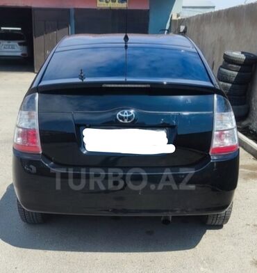 Toyota: Toyota Prius: 1.5 l | 2005 il Hetçbek