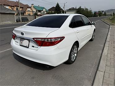 Toyota: Toyota Camry: 2016 г., Гибрид — 5