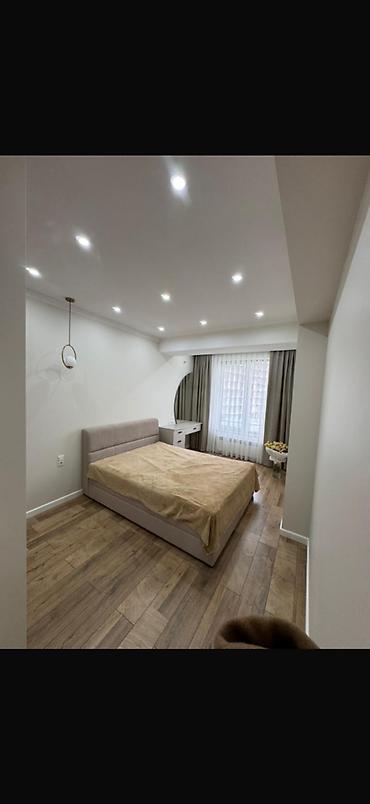 180: 2 комнаты, 80 м², 4 этаж, Евроремонт — 4