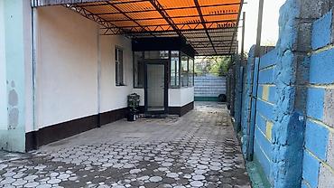 Продажа коттеджей и домов: Продается дом - Комнаты: 3 — 3