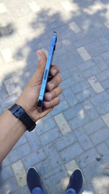 продаётся ноутбук запечатанный абсолютно новый привозной из америки: IPhone 12 Pro Max, 256 GB, Blue Titanium, Barmaq izi, Face ID