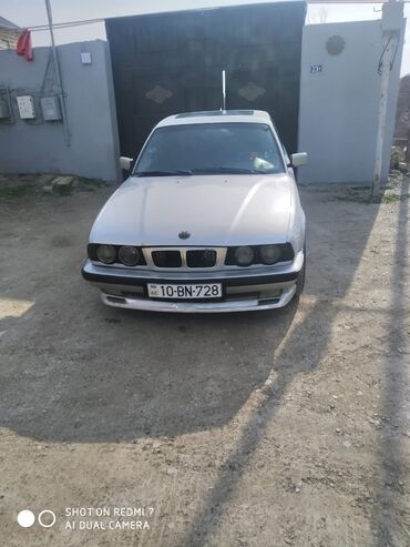 BMW: BMW 5 series: 2 l | 1990 il Sedan