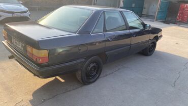 самая деловая машина: Audi 100: 1985 г., 1.8 л, Механика, Бензин, Седан