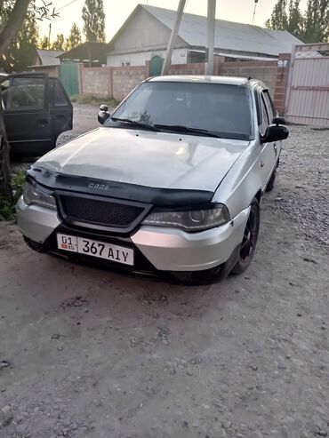 нехия 1: Daewoo Nexia: 2008 г., 1.6 л, Механика, Бензин, Седан