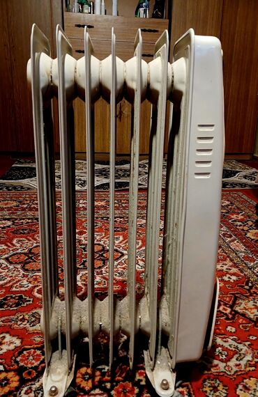 radiator tokla: Toka isleyen radiator az islenib