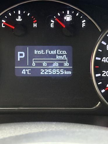 Kia: Kia Carens: 2017 г., 1.7 л, Автомат, Дизель, Универсал — 10