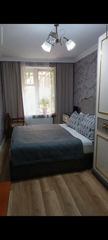 Mebel: İkinəfərlik çarpayı, 2 tumba, Dolab, İşlənmiş — 2