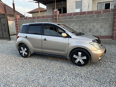 470 lx: Toyota Ist: 2003 г., 1.5 л, Автомат, Бензин, Хэтчбэк — 2
