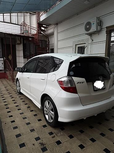 Honda: Honda Fit: 2009 г., 1.5 л, Вариатор, Бензин, Хэтчбэк — 3
