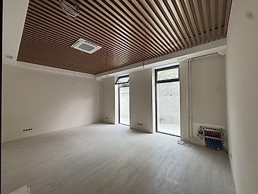 ахунбаева 1902: Сдаю The entire office: 520 м², В бизнес центре, С ремонтом — 6
