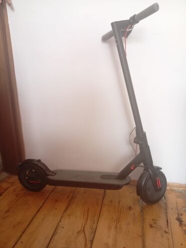 корейские велосипеды в бишкеке: Elektrik skuter – qara rəng, kompakt və yığcam dizayn. Xüsusiyyətlər